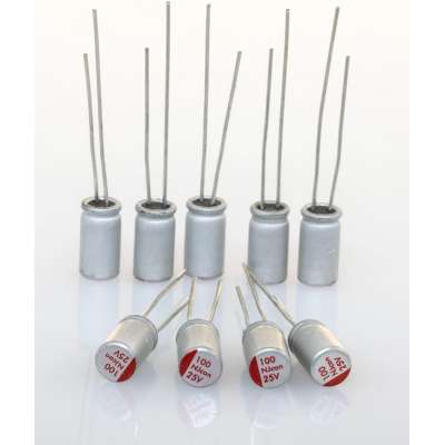 插件固態(tài): 25v/100uf 5x9mm