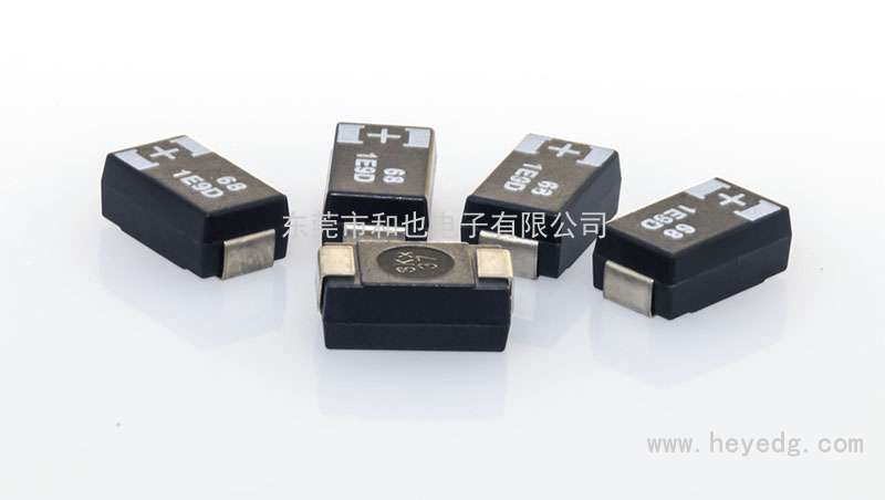 聚合物鉭電容: 25v/68uf 25TQC68MYF